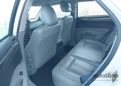 2006 Chrysler 300 Touring z USA, uszkodzony, nr VIN 2C3KA53G56H152201